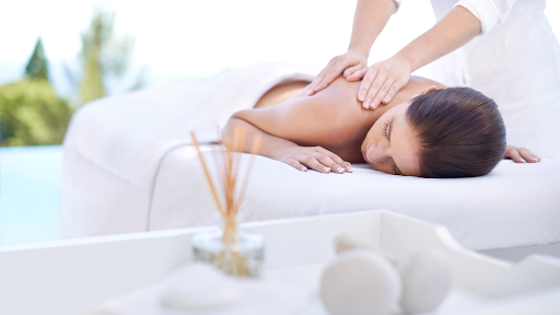 Creating a Restorative Hotel Wellness Ritual During Every Stay